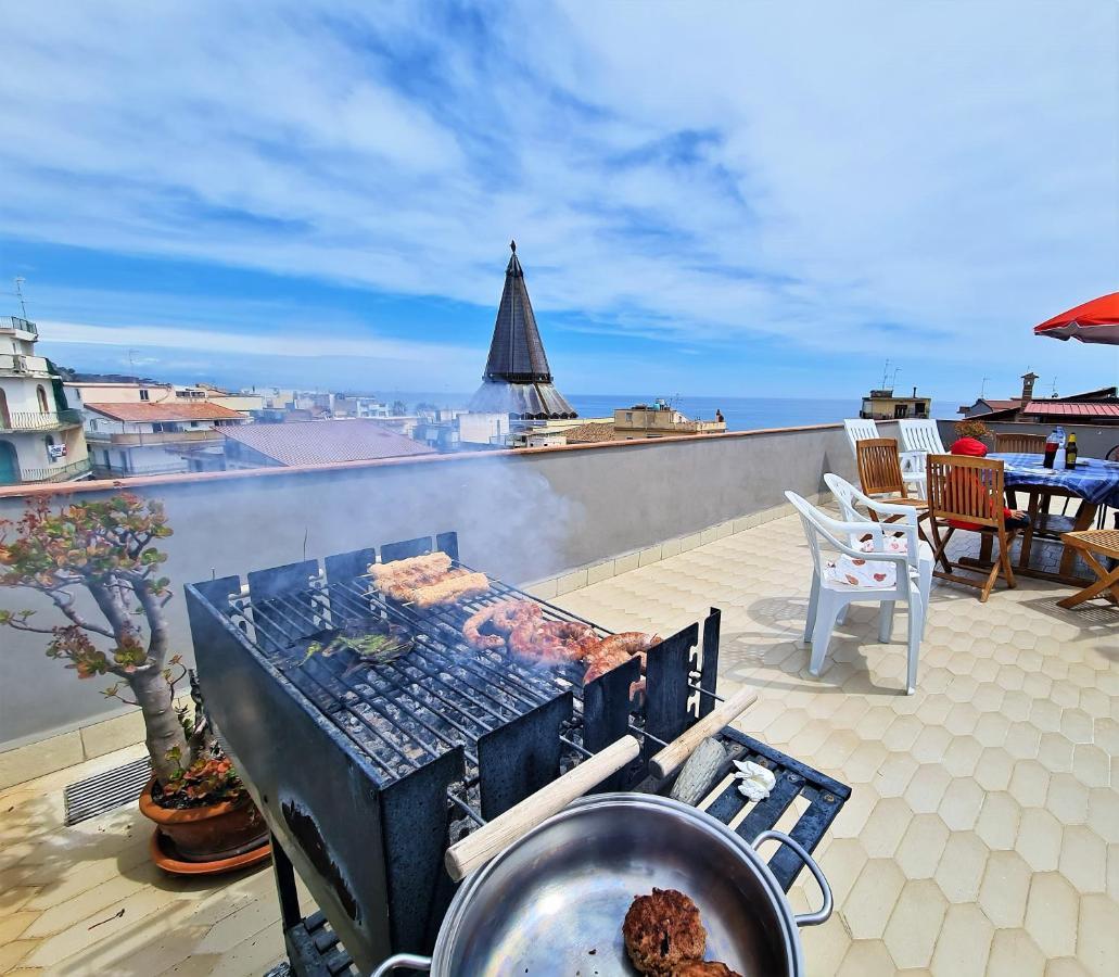 Suite Home Panorama จีอาร์ดีนี นักซอส ภายนอก รูปภาพ