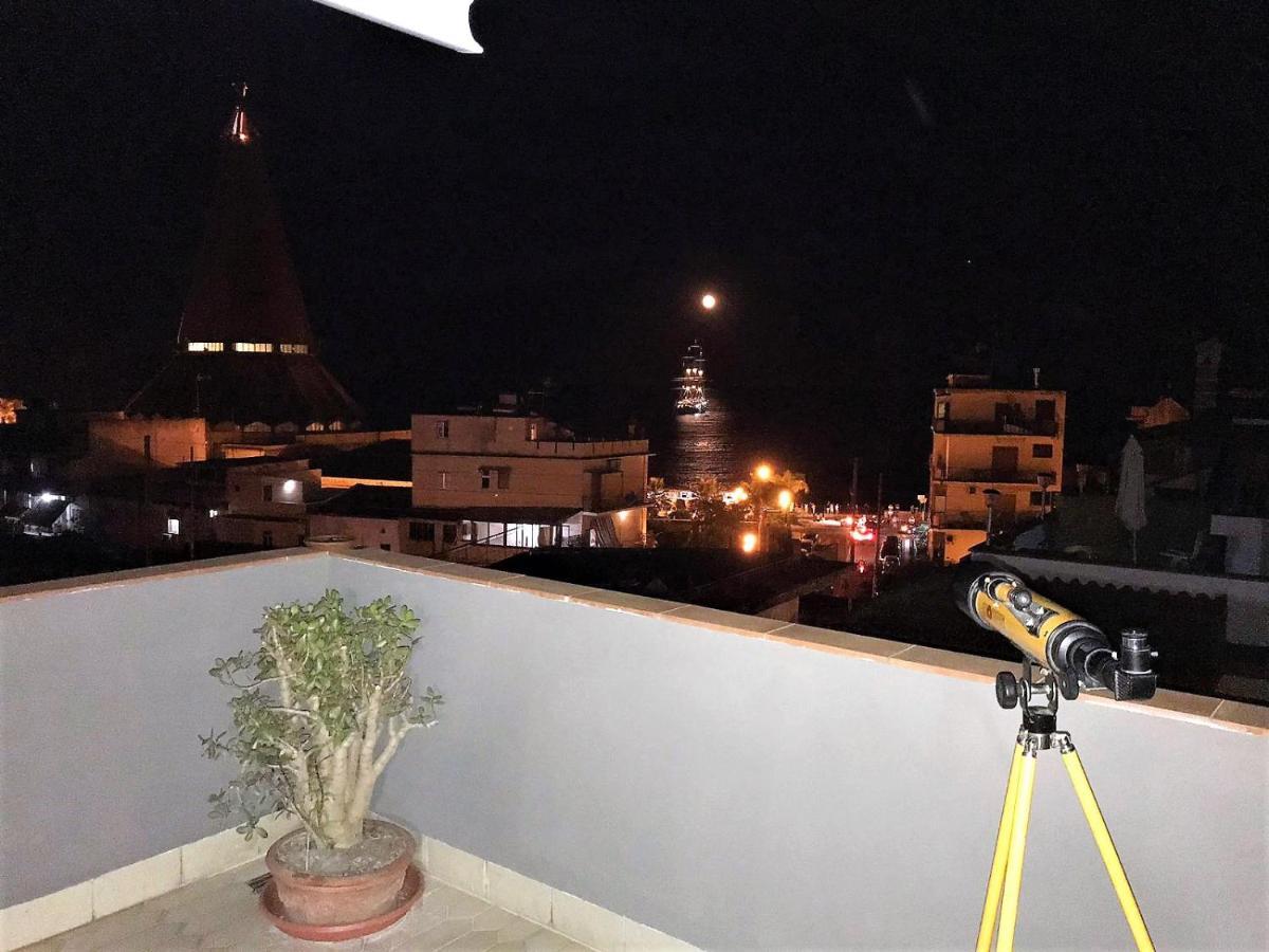 Suite Home Panorama จีอาร์ดีนี นักซอส ภายนอก รูปภาพ
